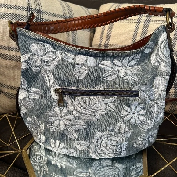 Floral Embroidered Denim Hobo Patricia Nash Bag - Picture 4 of 8